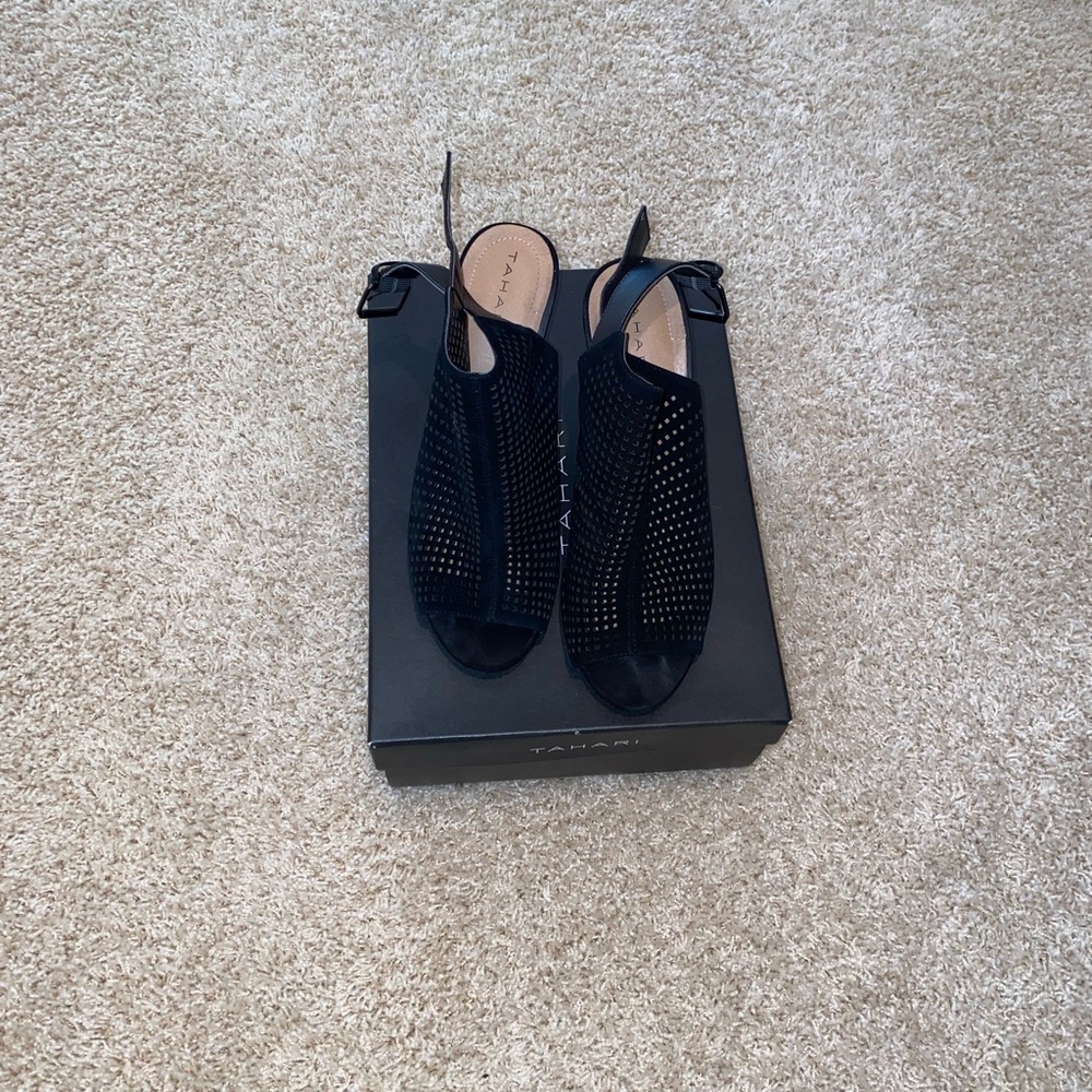 Tahari Sandal Heels